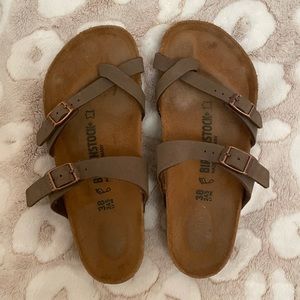 BIRKENSTOCK Mayari Sandal